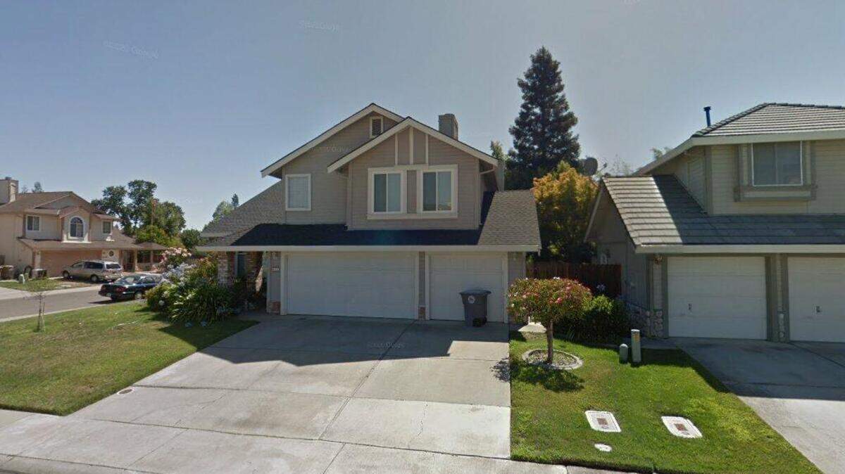 House on 10200 block of Jennick Way