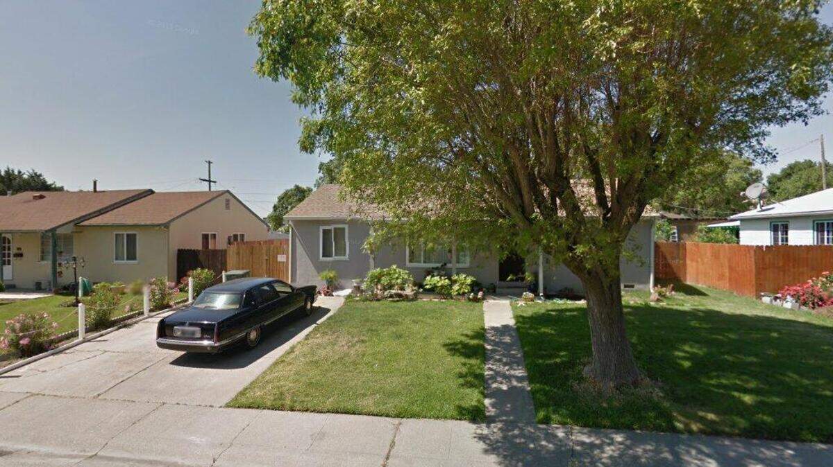 House on 900 block of Thereza Way
