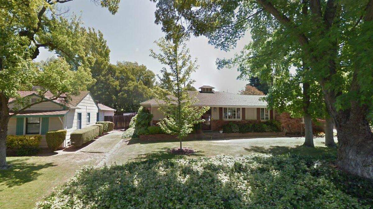 House on 1400 block of El Tejon Way