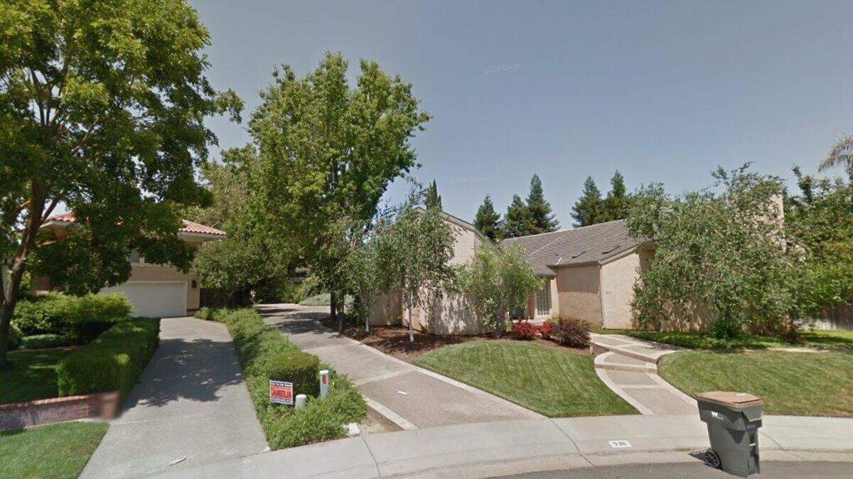 House on 900 block of Jordan Circle