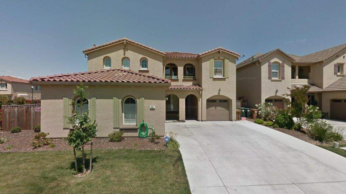 House on 9800 block of Dove Shell Way