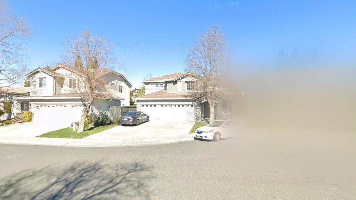 House on first block of Alderberry Court