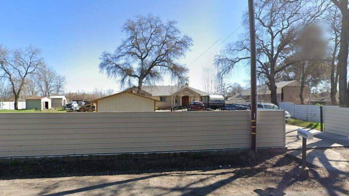 House on 6400 block of 14th Street