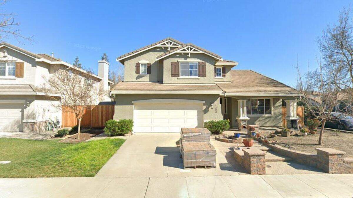 House on 1200 block of Campanilla Court