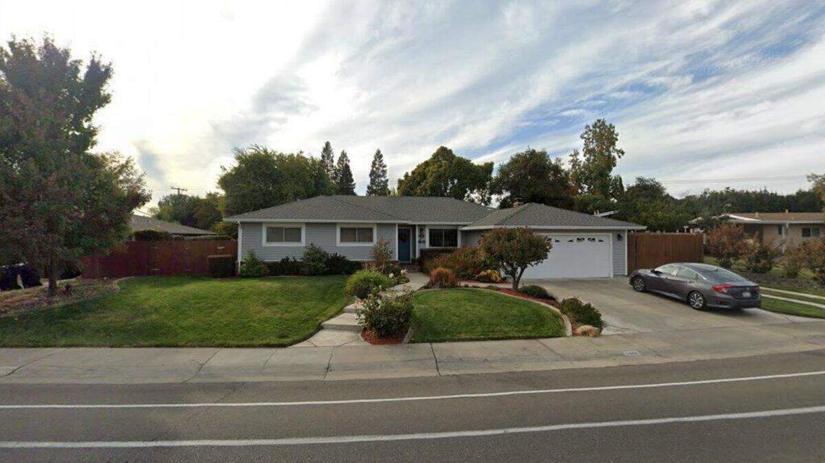 House on 1800 block of Mission Avenue