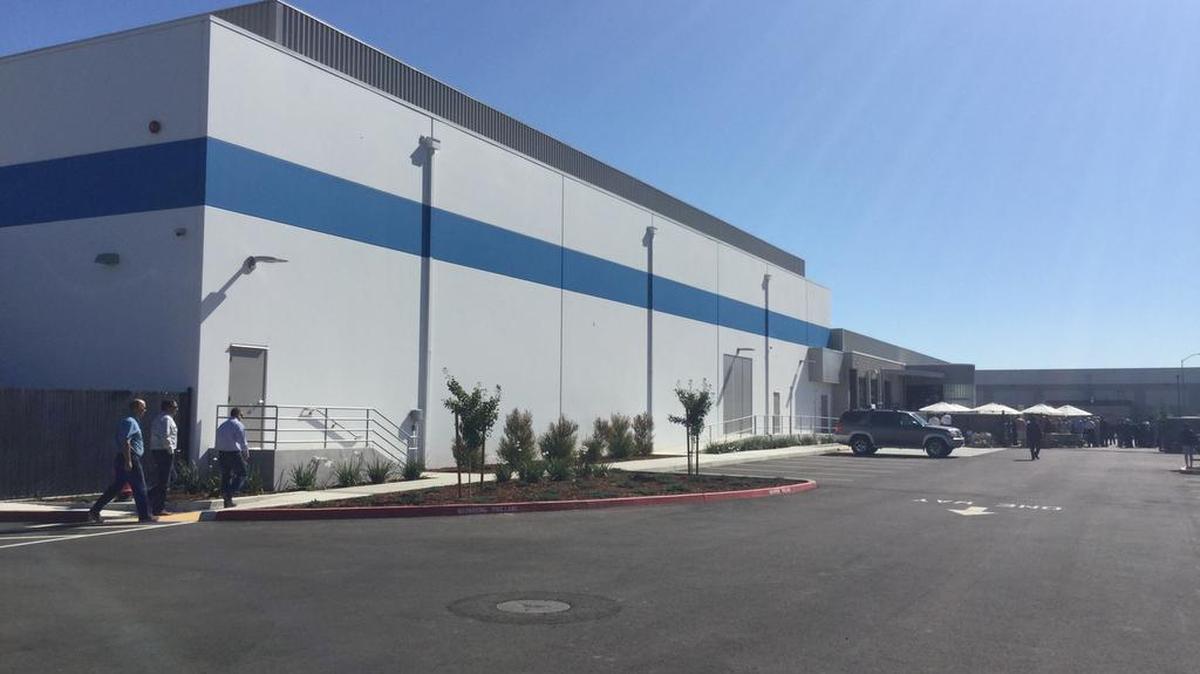 
Shinmei Foods USA on Wednesday Aug. 12, 2015 opened its 28,000-square-foot American headquarters and food-production facility in West Sacramento’s Southport Business Park. It specializes in making gluten-free rice patties.
