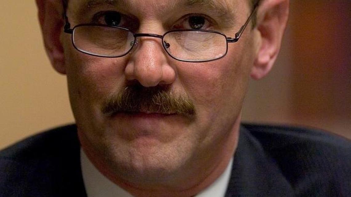 Former CalPERS CEO Fred Buenrostro, at a 2005 legislative hearing.