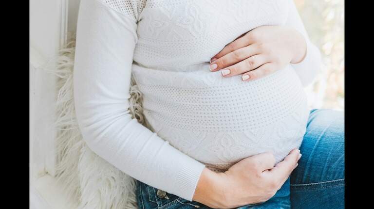 A surrogate traveled to Texas to give birth. What are the state’s surrogacy laws?