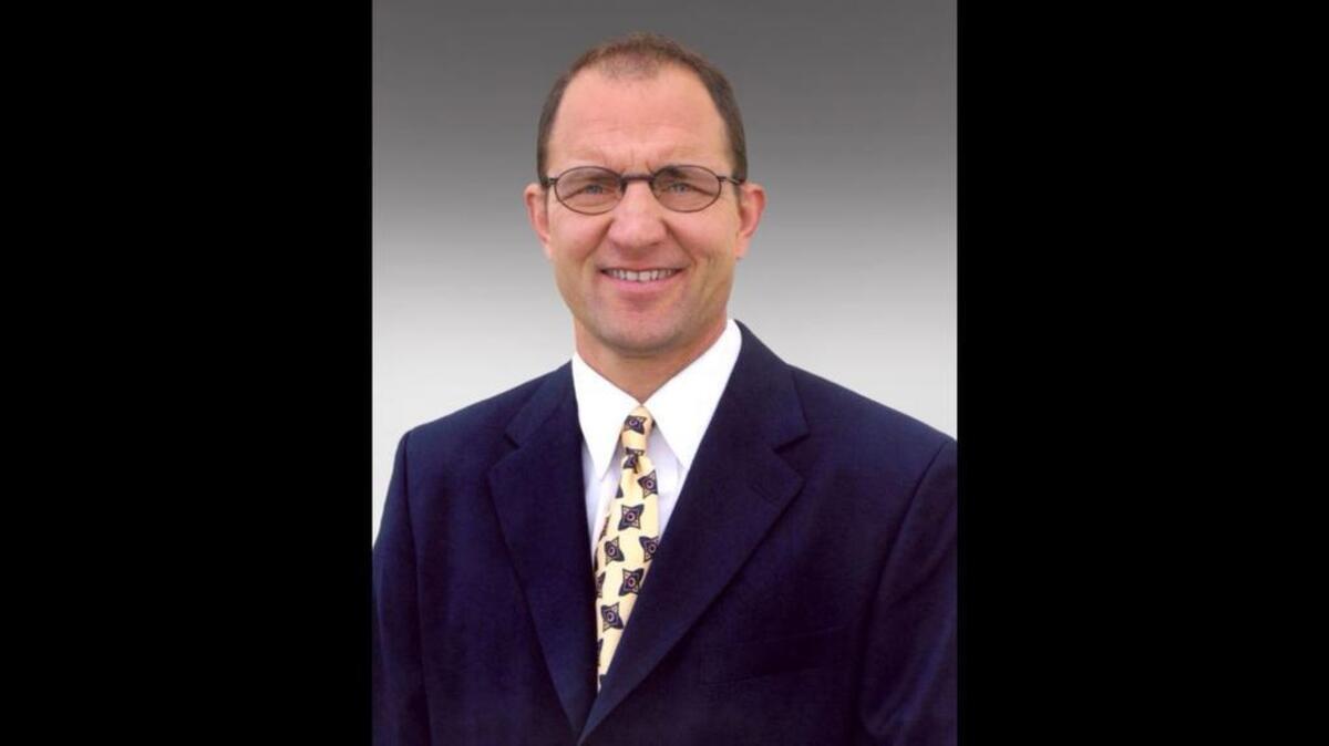 Dennis Alexander