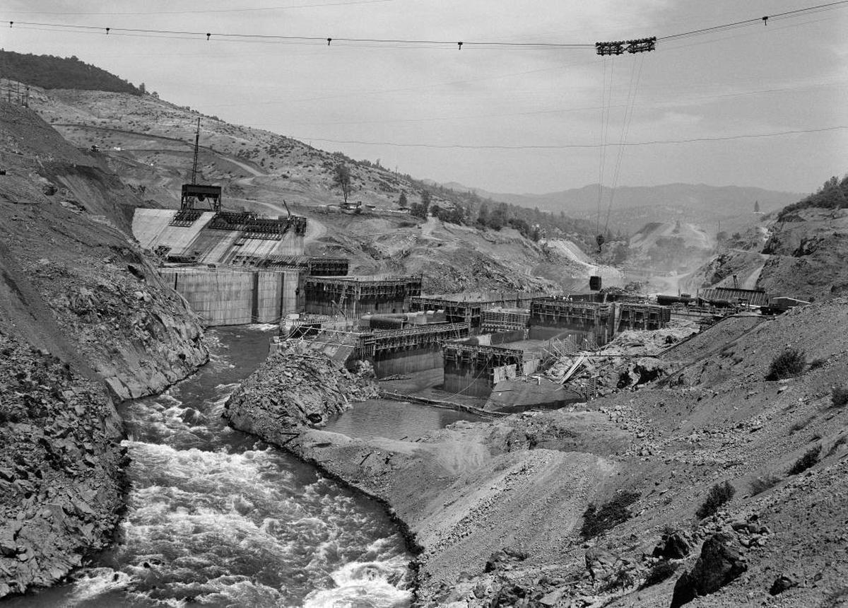 The “core block” that forms the base of the Oroville Dam under construction in August 1963.