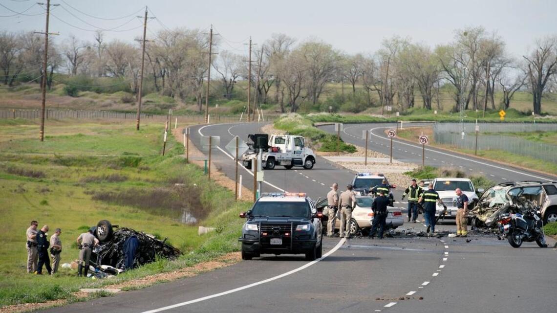 A deadly effect of the booming economy – fatal car wrecks at 20-year high