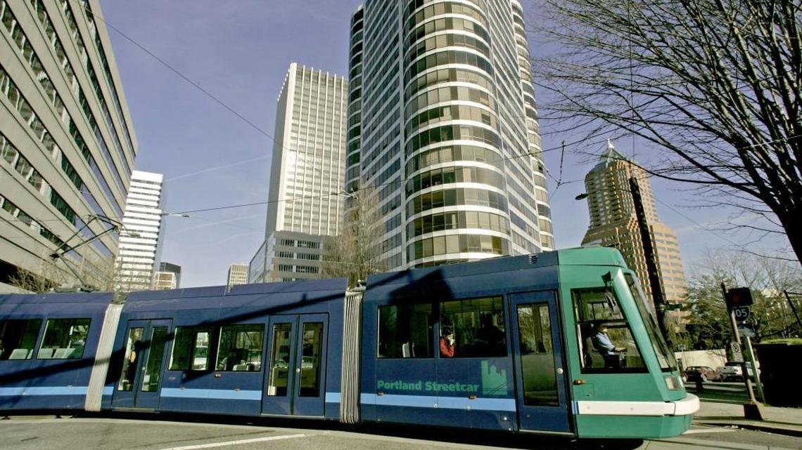 Sacramento leaders want a downtown streetcar like this one in Portland.