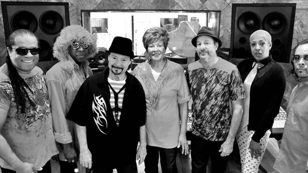 The Family Stone, with Cynthia Robinson (center).