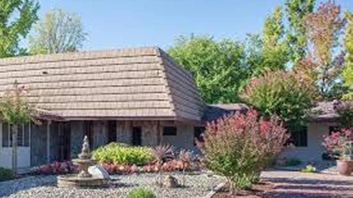 Eagle Crest nursing home