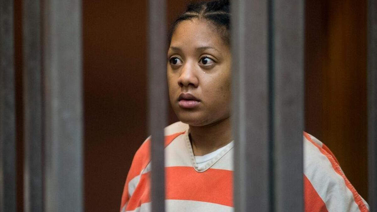 
Porche Latrice Wright is accused of setting fire to her seven-year-old daughter. She faces attempted murder and mayhem charges.
