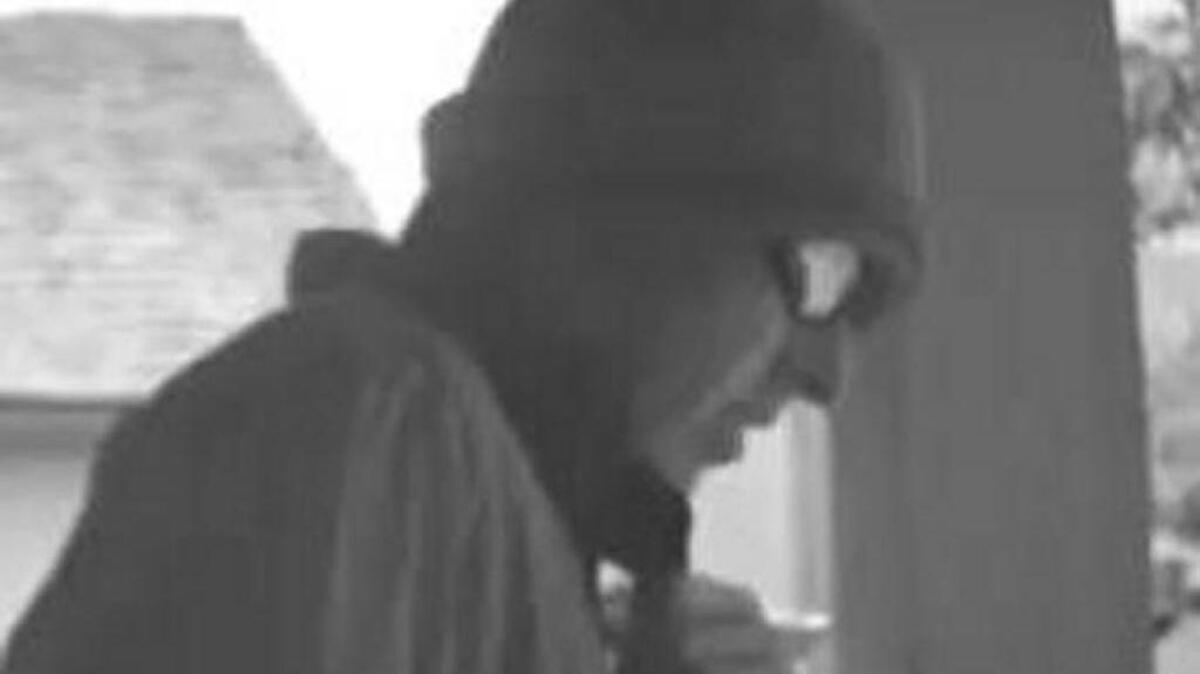Bank robber in Weaverville