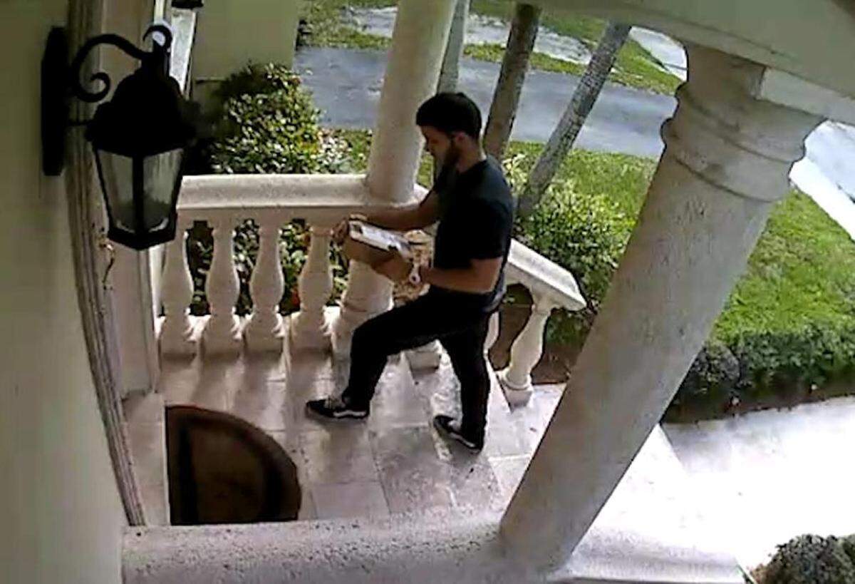 With more customers shopping online, “porch piracy” is on the rise, when thieves steal delivered packages.