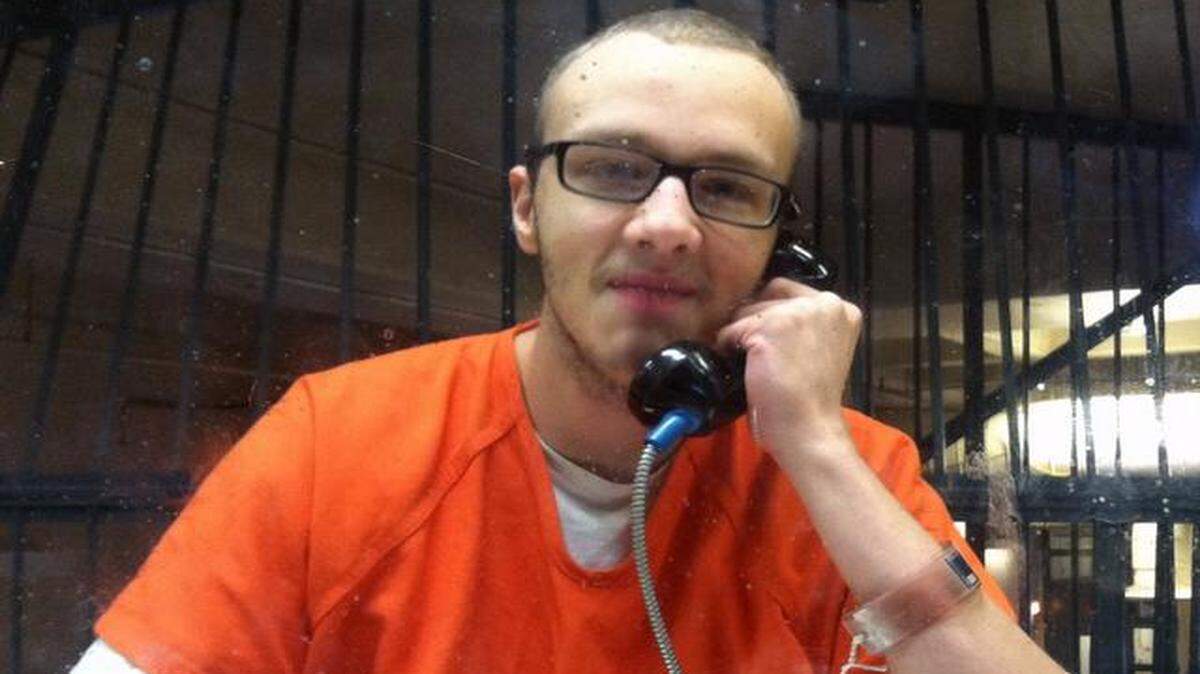 
Terror suspect Nicholas Teausant, speaking to Sacramento Bee reporter Sam Stanton at the Sacramento County Jail on Aug. 26,  will be evaluated to see if he is mentally competent to stand trial.
