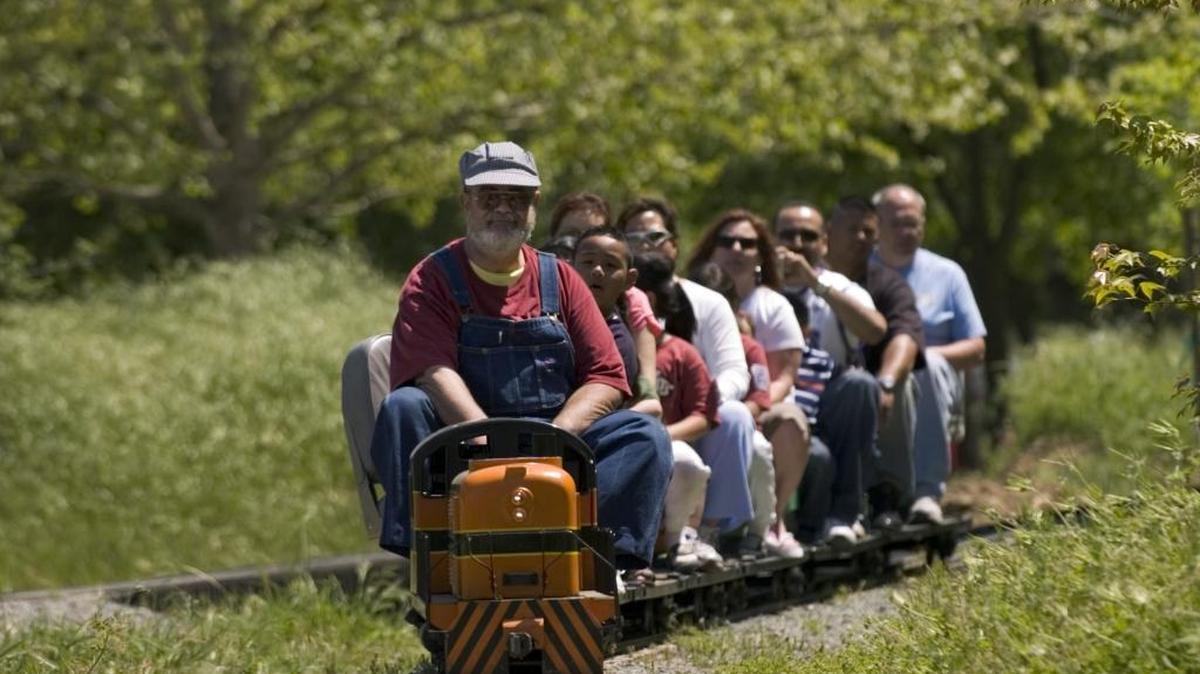 A Live Steamers little train runs in Hagan Park along the American River Parkway in Rancho Cordova, Calif., on April 29, 2006. The train stolen in Fair Oaks provided some of the rides given at the Sacramento Valley Live Steamers track in Rancho Cordova’s Hagan Park.