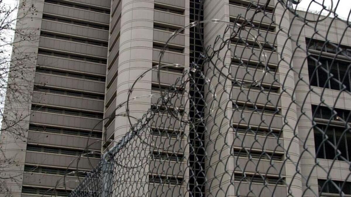 Upon his arrest in Sacramento, Christopher Mroz was held at the Sacramento County jail, where court papers obliquely refer to “an extraordinary event” that occurred while he was awaiting trial.