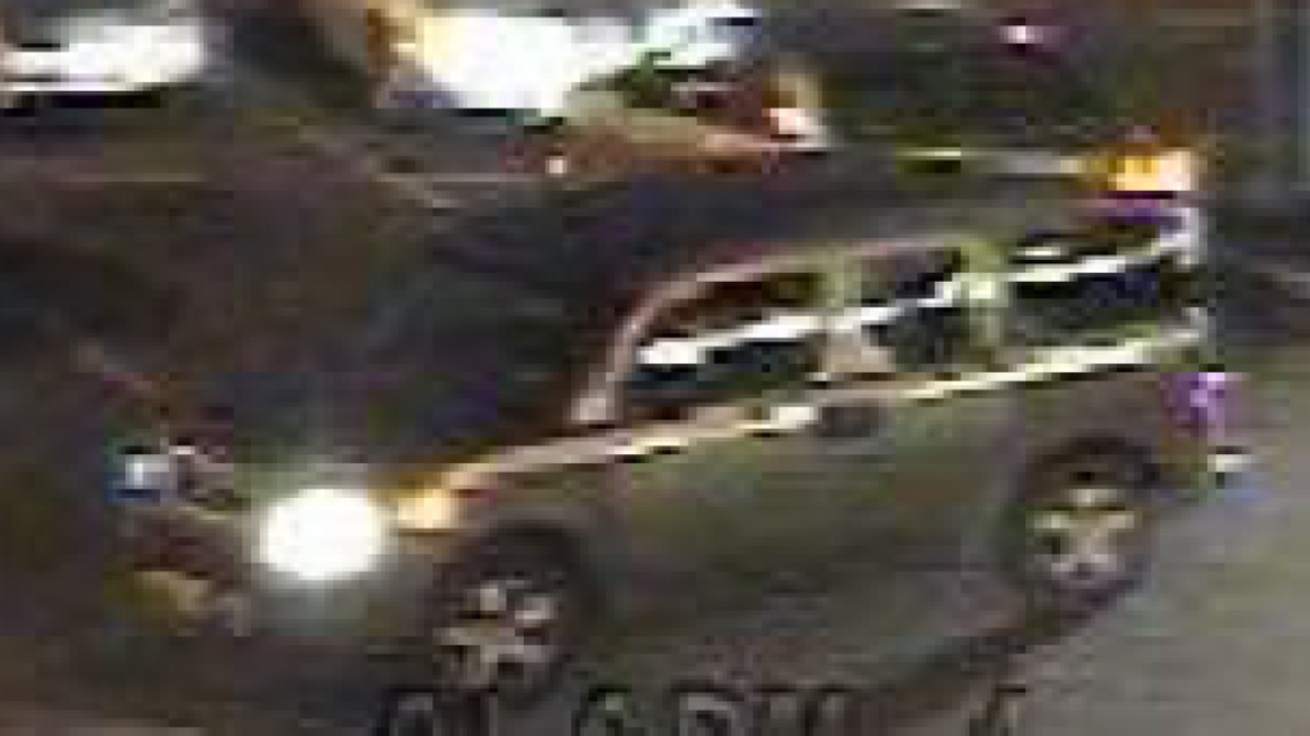 Sacramento police released this photo of a green Honda Element suspected to be involved in a robbery Friday in a Raley’s parking lot at 4850 Freeport Blvd.
