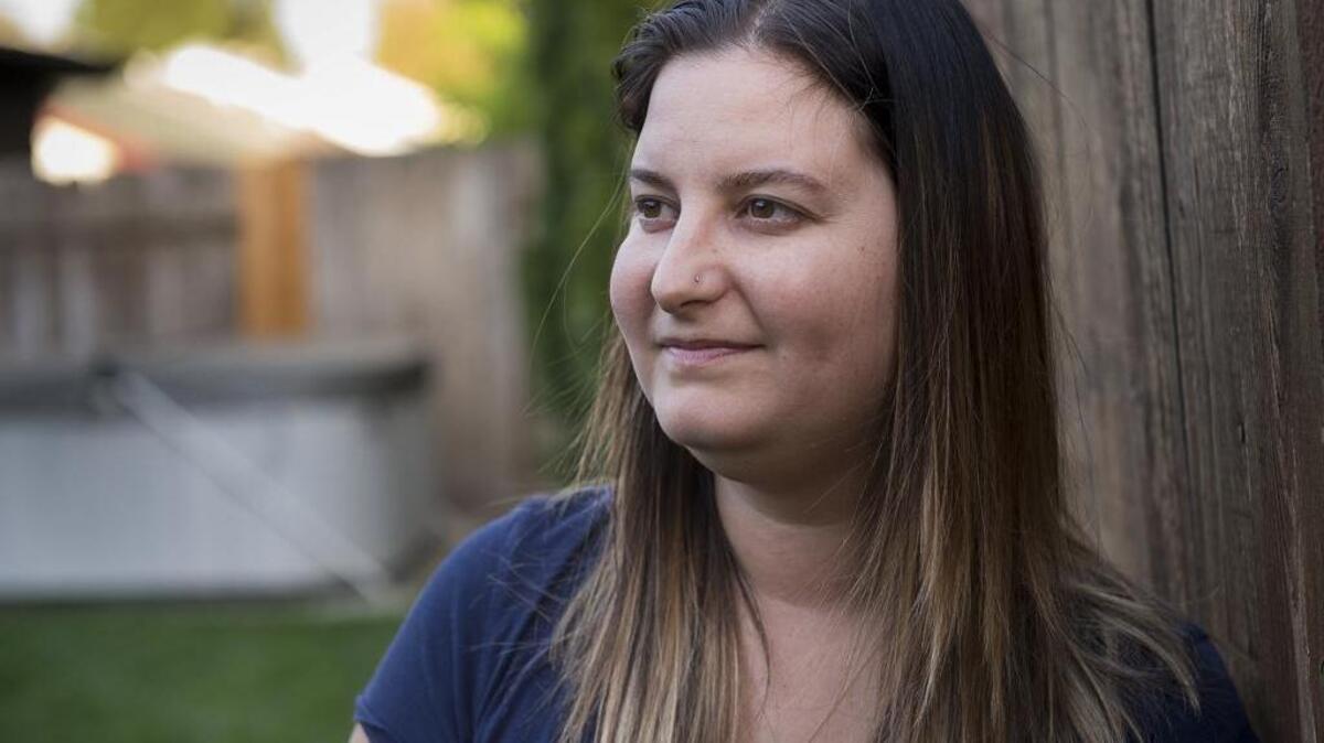 Chelsea Roman, 32, has outlived both parents. She has been on a waiting list for a kidney transplant for five years. When Roman's kidney function recently dropped below 10 percent, she started dialysis.