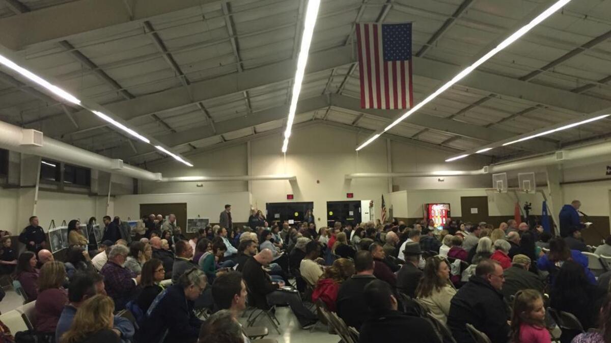 About 200 people attended a community meeting Friday night in Galt to discuss a proposal by the Wilton Rancheria tribe to build a casino and hotel just north of the city along Highway 99. The tribe is also considering an alternative site in Elk Grove.