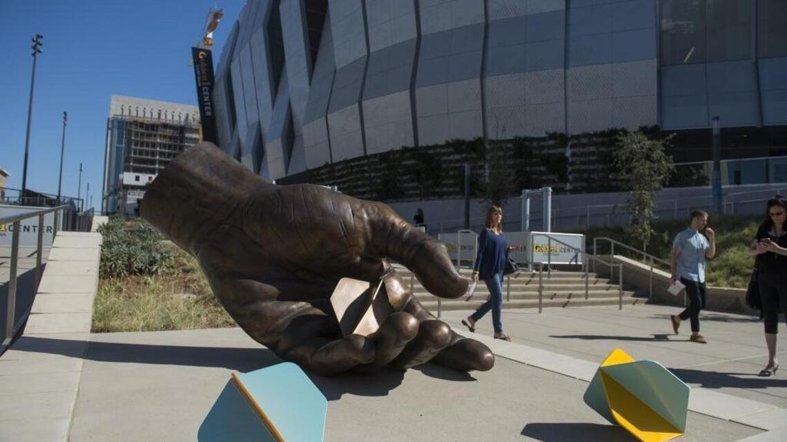 Sacramento arena’s big bronze hand has disappeared. Where is it?