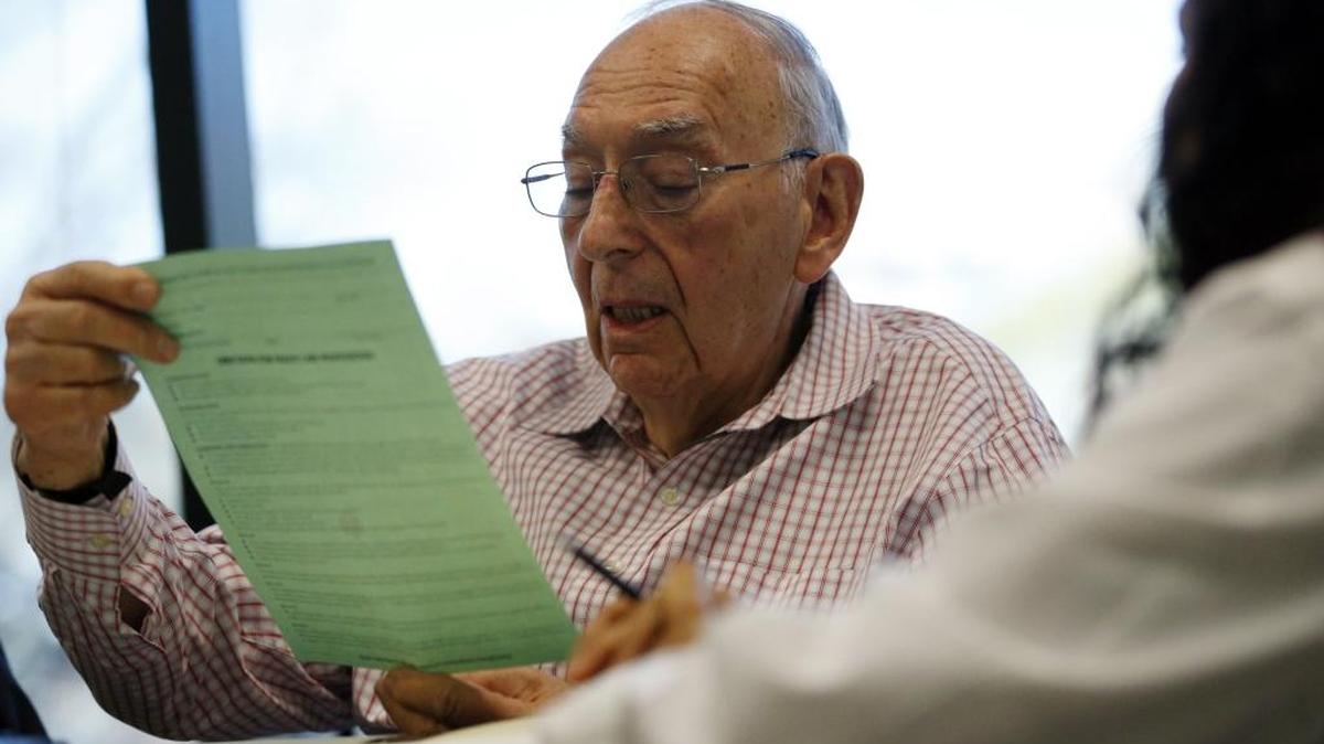 Cal MediConnect is an all-in-one pilot managed care plan that serves people who are eligible for both Medicare and Medi-Cal.