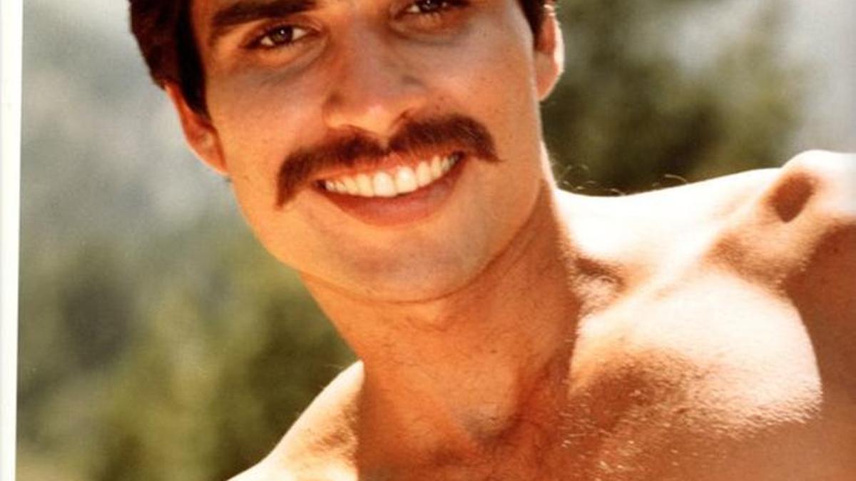 As a young gay man in his 20s living in San Francisco, Arturo C. Jackson III was diagnosed as HIV-positive in the early 1980s. After 36 years as an AIDS survivor, the grandfather of two was recently named one of the country’s top 100 longtime AIDS survivors by POZ magazine.