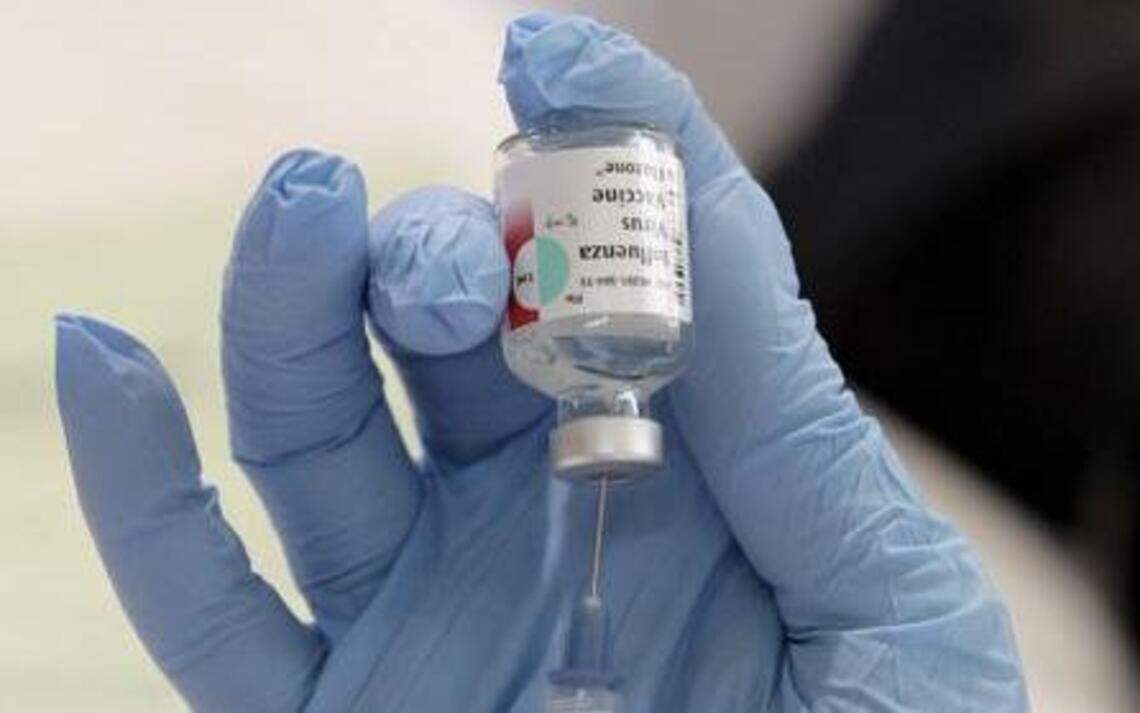 Older people urged to get high-dose vaccines against flu this season