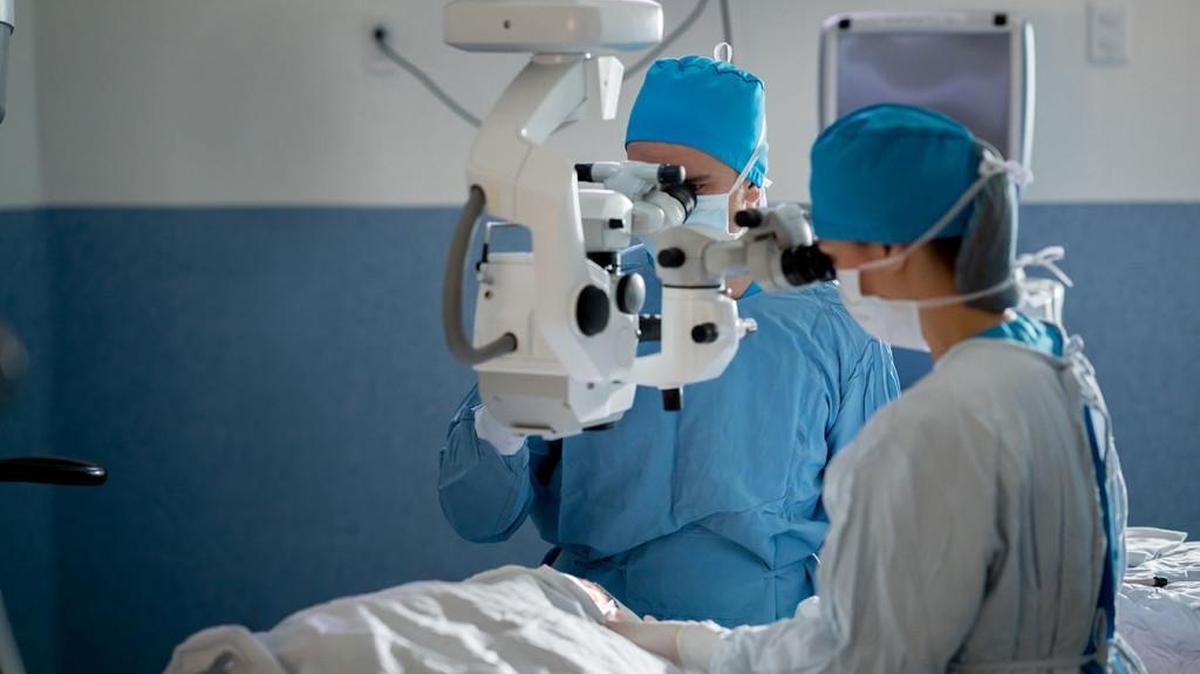 Leapfrog Hospital Safety Grade lists best and worst hospitals in Fresno County. 