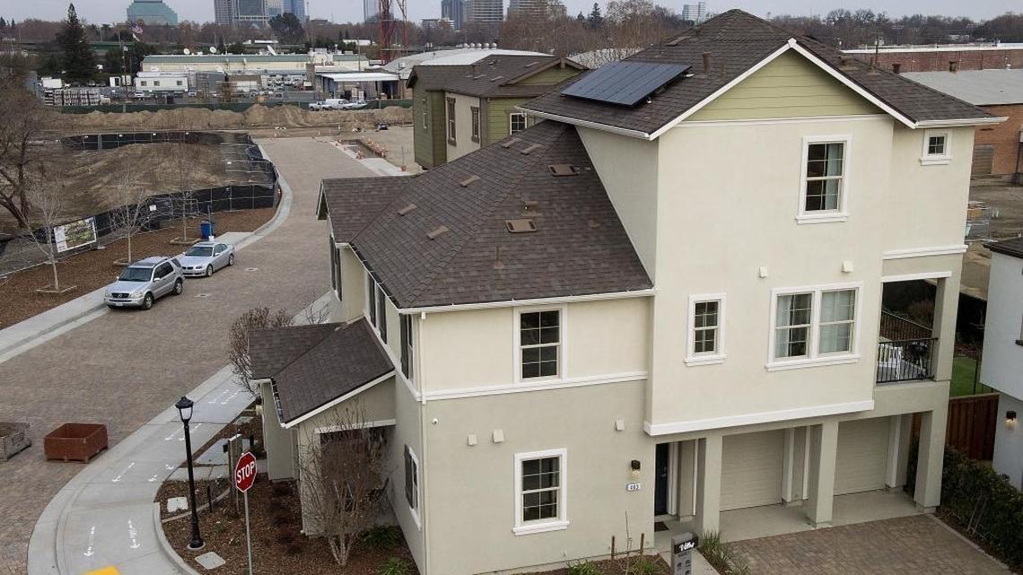 A view from the upper level shows the proximity to downtown of the Mill at Broadway development in Sacramento in December 2015. The project’s developers are seeking to begin the second phase of the project, including 55 condos.