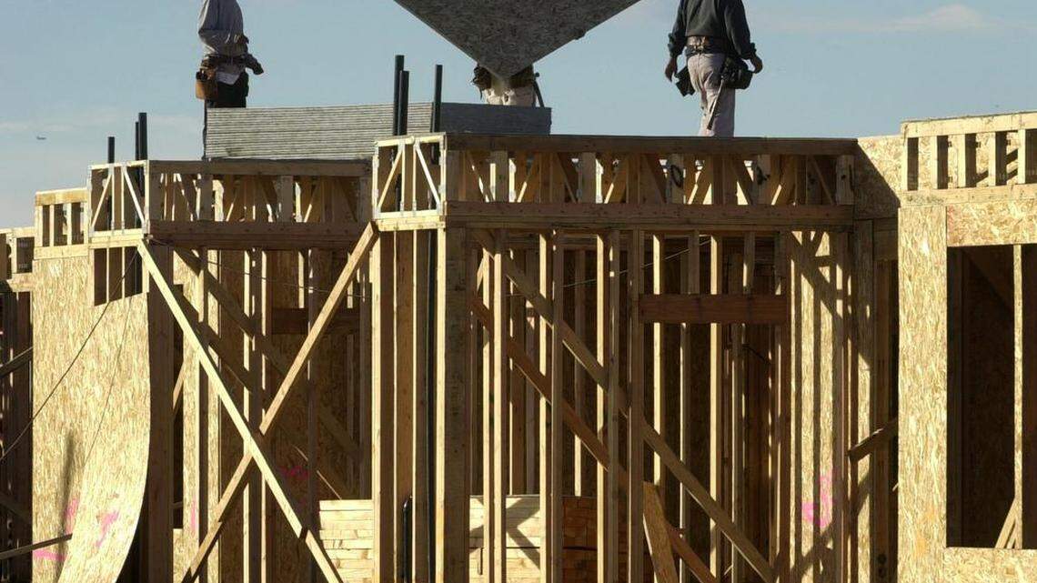 Construction of an affordable housing complex North Natomas.