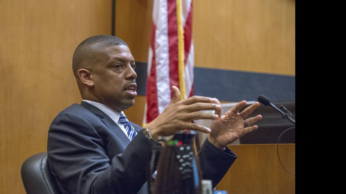 
Sacramento Mayor Kevin Johnson’s initiatives with a black mayors group were aided by Sacramento city staff members and volunteers, emails show.
