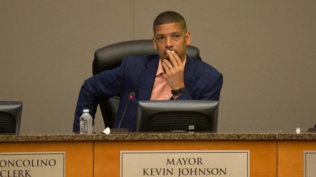 
Mayor Kevin Johnson during the Sacramento City Council meeting on Tuesday night, October 13, 2015.
