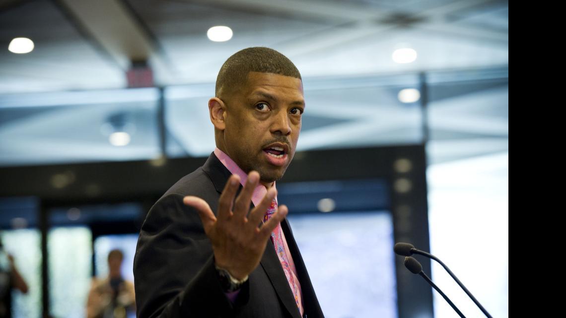 
Kevin Johnson can sell Sacramento to the world, but struggles at selling himself to his peers and constituents, Marcos Breton writes.
