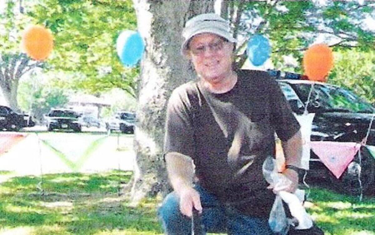 Jack Peyton and his dog Rosebud were a familiar sight to Land Park residents, who observed the pair during their daily walks around William Land Park. Peyton died Saturday, Dec. 26, a little more than a month after he was diagnosed with cancer, said his sister Jeanne Cole of Sacramento.