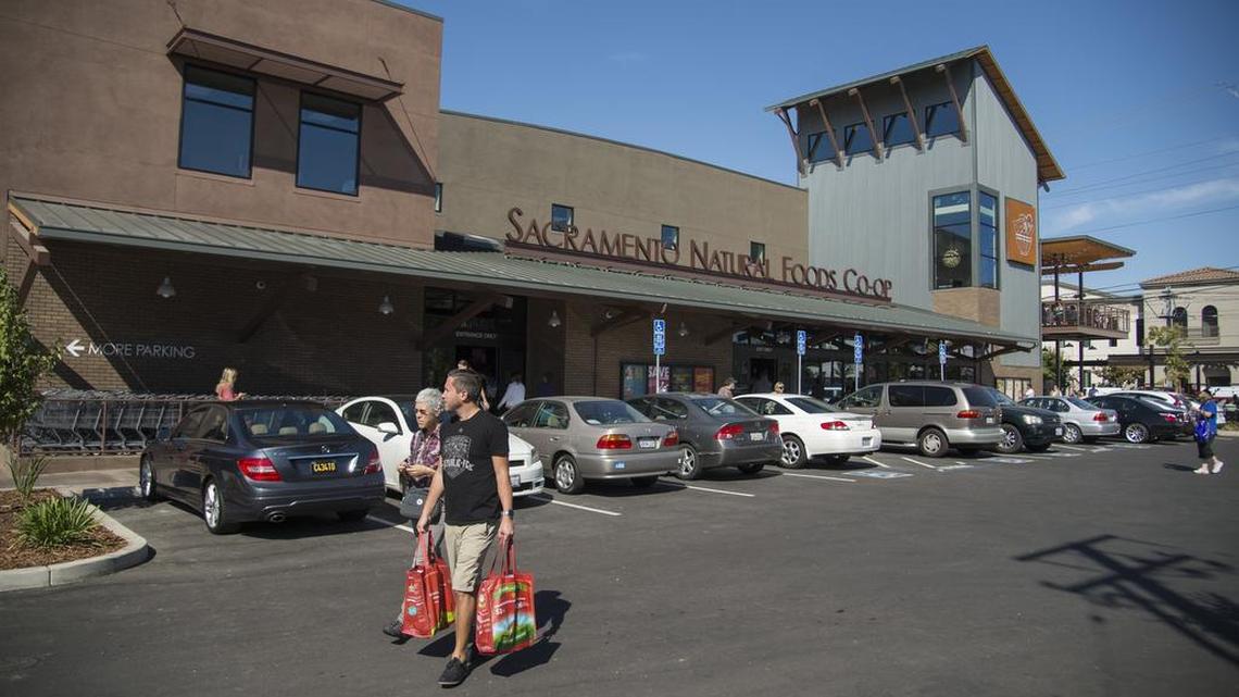 Self-checkout stands arrive at Sacramento Natural Foods Co-op