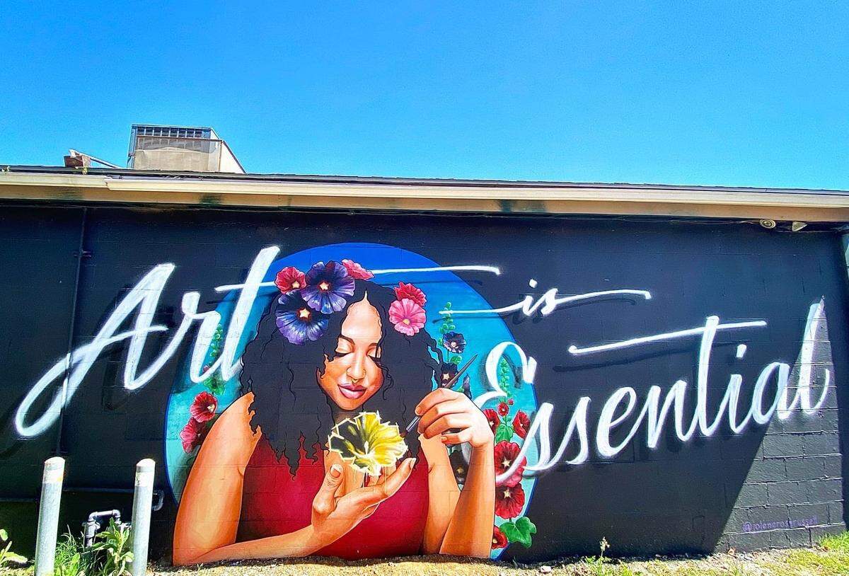 Artist Jolene Rose Russell needed supplies to paint this mural in midtown Sacramento, and community members came together to help through the Buy Nothing Midtown Sacramento and Beyond group on Facebook.