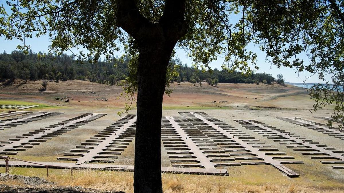 Images of once-floating boat docks sitting on the ground, such as these at Brown’s Ravine at Folsom Lake in September, helped encourage Sacramento residents to conserve water.