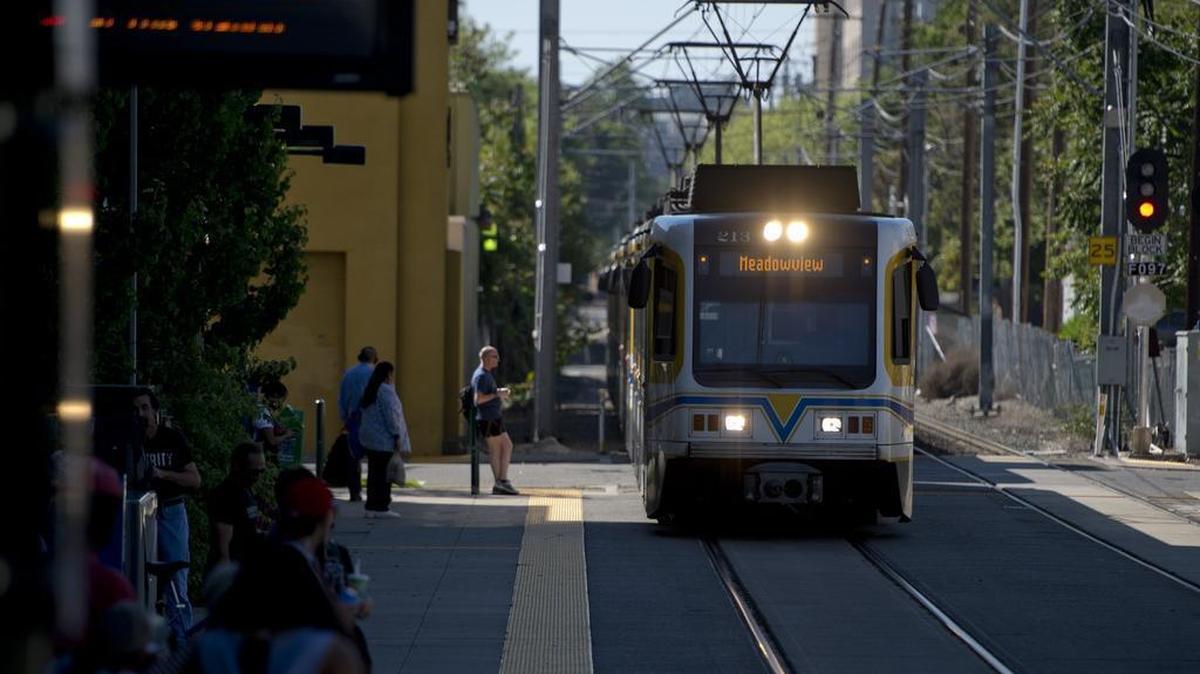 A Sacramento County ballot measure that would levy a half-cent sales tax increase and generate more than $8.5 billion over 40 years could undermine the region’s ability to build suburban light rail expansion projects that would improve the air quality.
