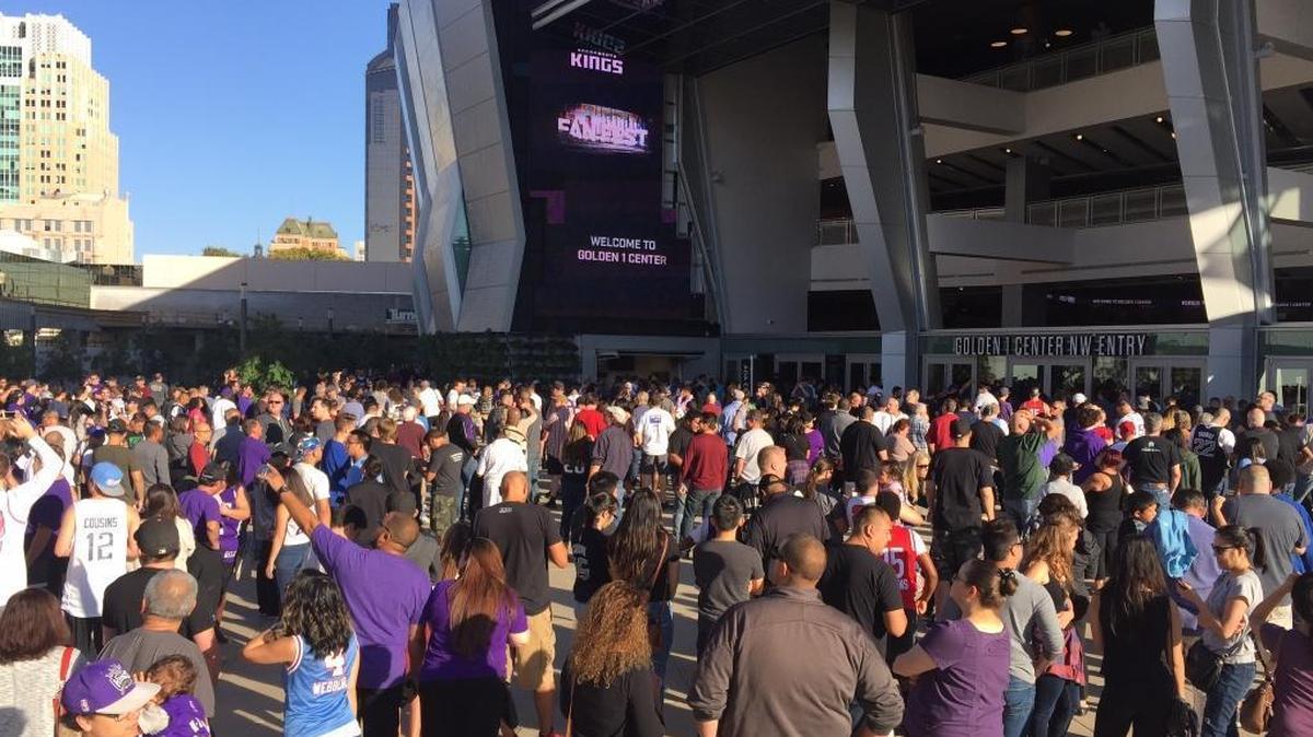 Crowds await the opening of Golden 1 Center for Sacramento Kings Fan Fest in 2016.