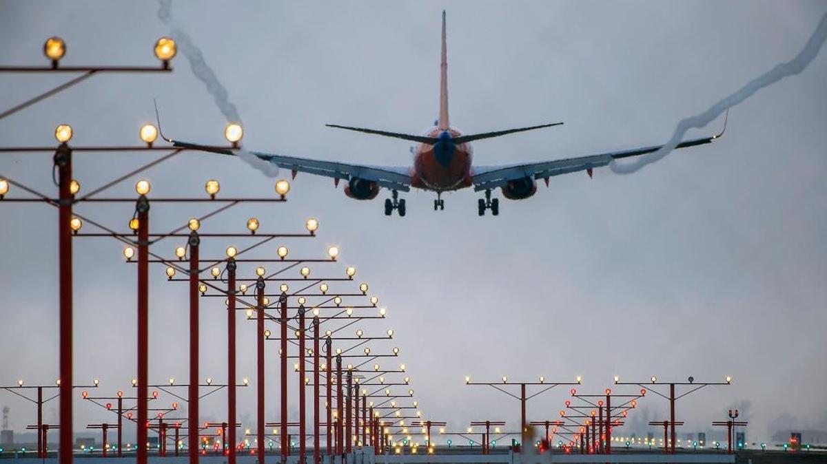 A small plane incident caused delays Friday at Sacramento International Airport.