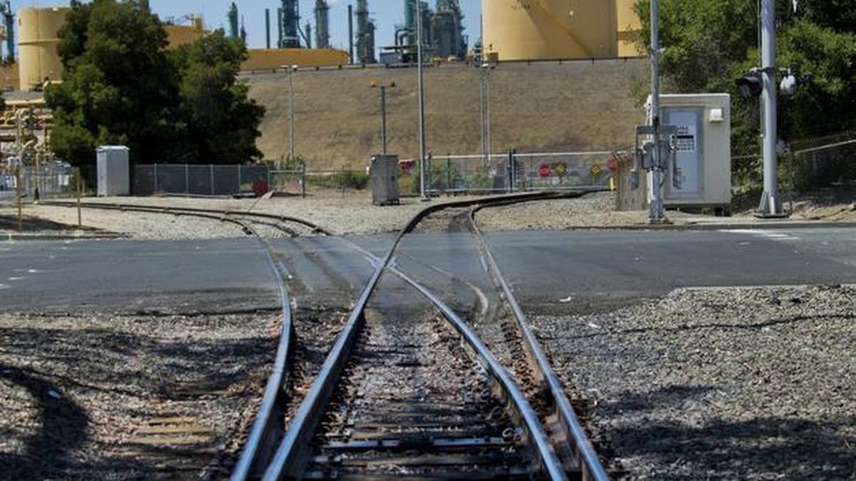 Railroad tracks lead to Valero’s refinery in Benicia. The company wants to ship oil there with two 50-car trains a day.