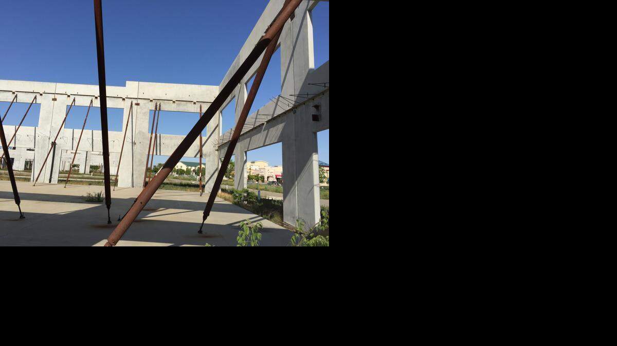 
This abandoned and fenced off commercial project in North Natomas is among many halted amid recession and flood fears.
