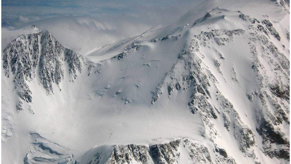 A solo climber on the West Buttress route on Mount Denali died in a fall in Alaska after failing to keep in contact with family, rangers say.