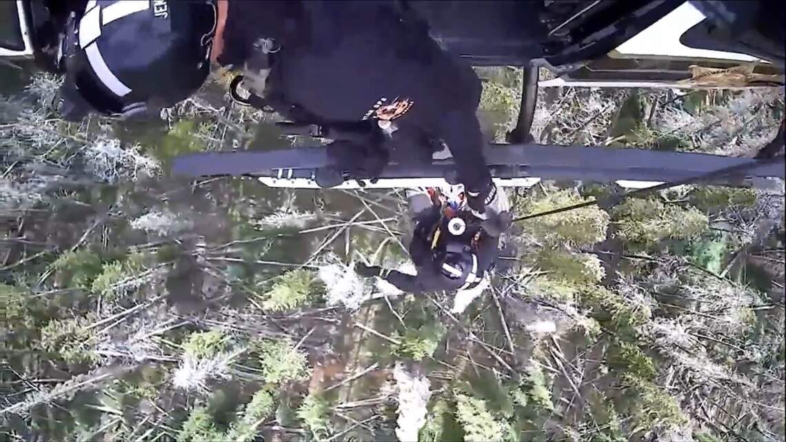 Horse falls on top of a rider and crushes him in Utah mountains, rescuers say