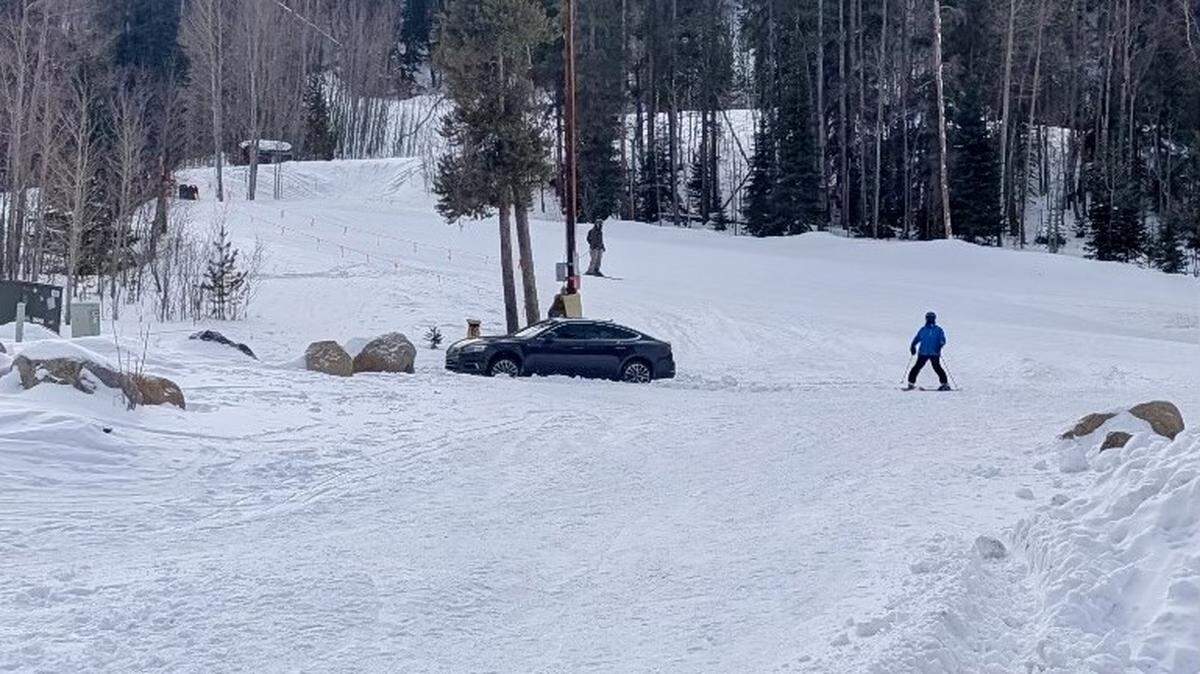 The driver abandoned the car and left a note explaining the mishap, deputies said.