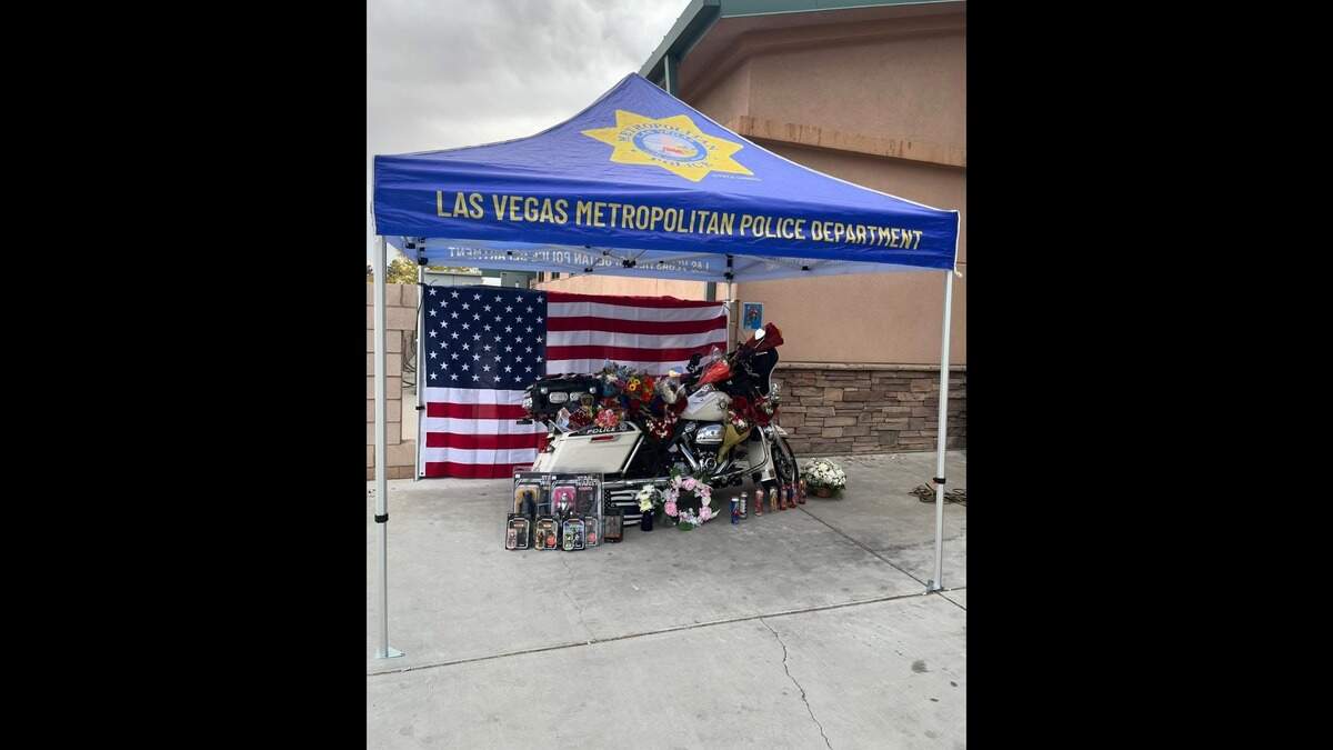 The officer worked for the Tourist Safety Division, Traffic Bureau, the Las Vegas Metropolitan Police Department said.